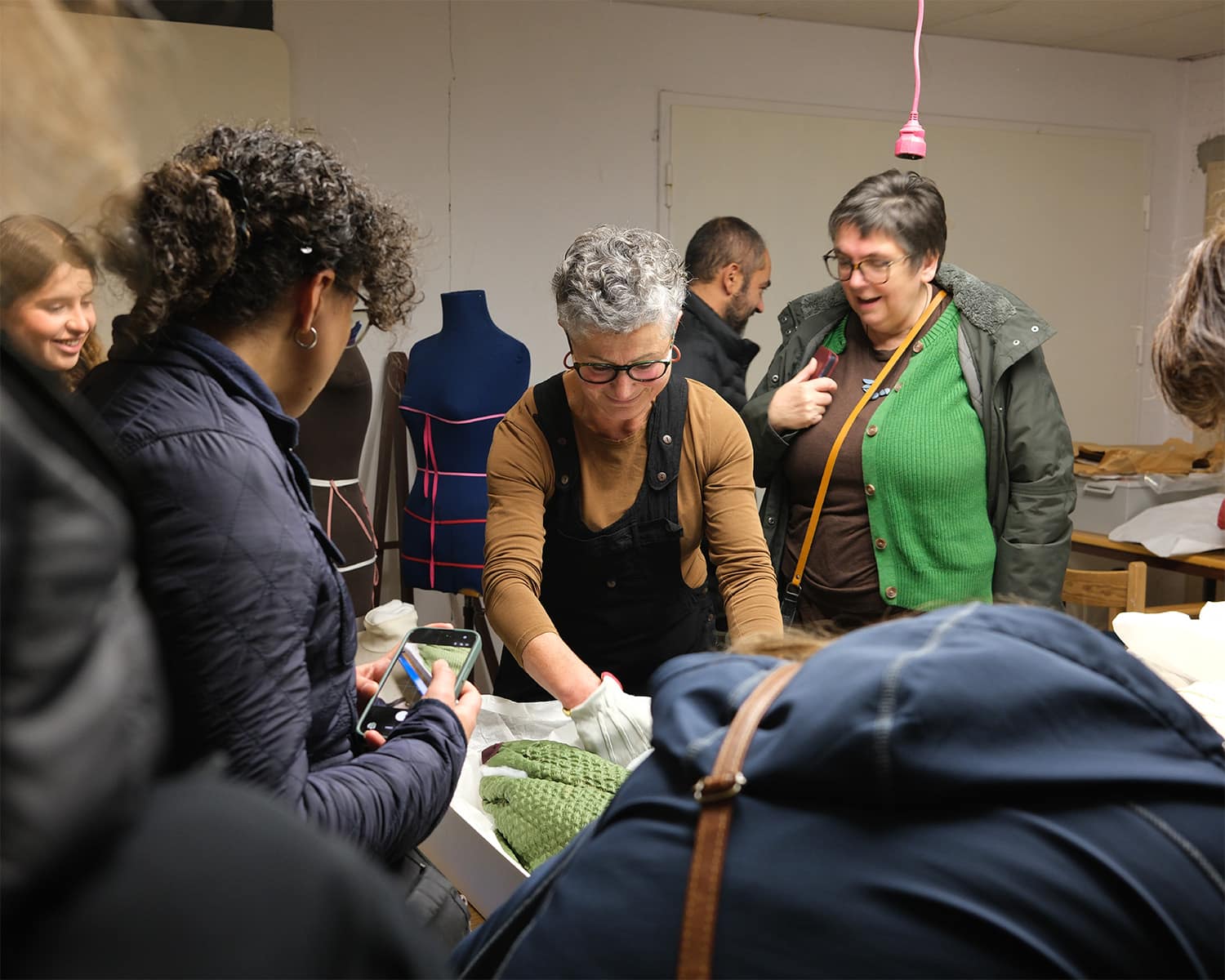 Partners get to know the Melbo hovedgård historical textile collection.